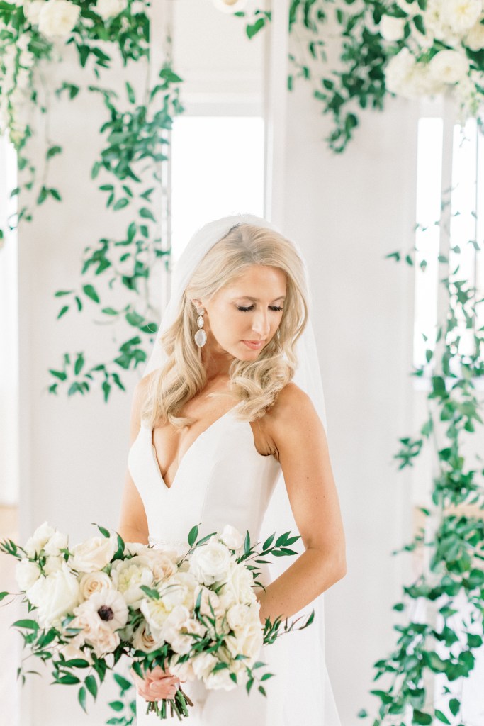 Bride at the Kimpton Cottonwood Hotel in Omaha